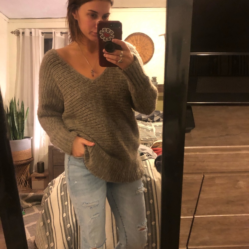 Gray sweater